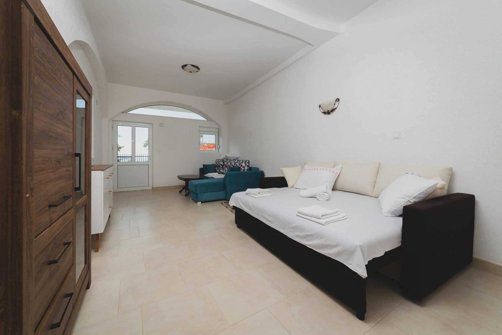 Apartments Ana Будва Екстер'єр фото