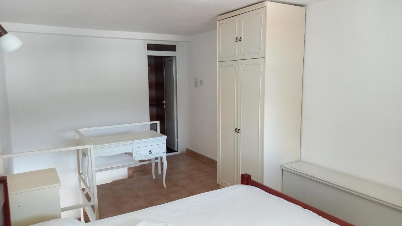 Apartments Ana Будва Екстер'єр фото