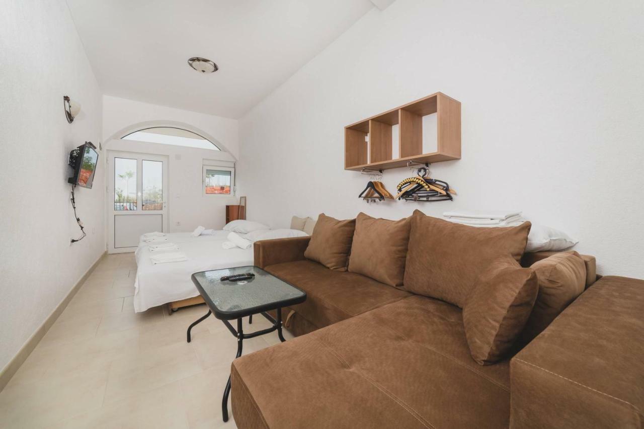 Apartments Ana Будва Екстер'єр фото